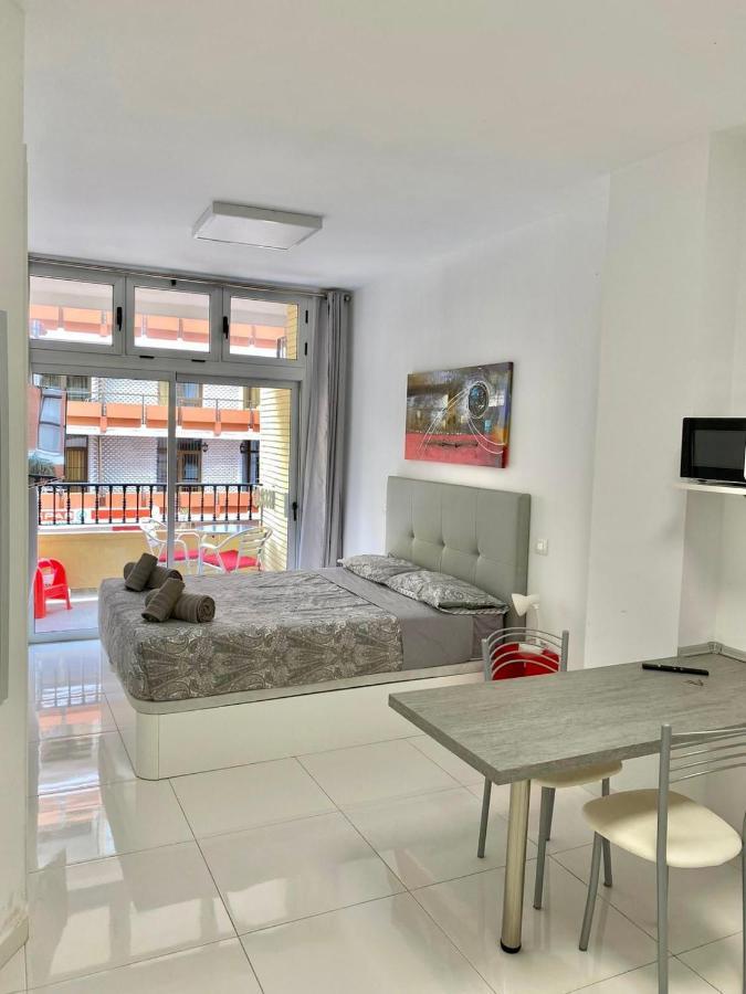 Apartment Modern Loft With Terrace In Pedestrian Street Next To Las Canteras *