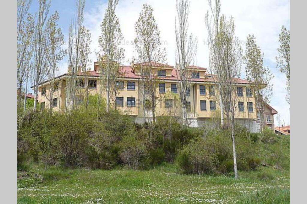 Apartment Casa Montana De Y Picos De Europa I Riano (Leon)