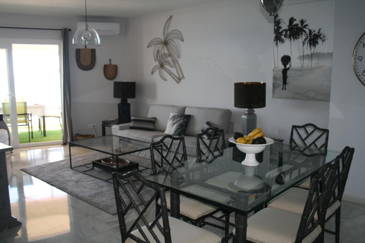 En Primera Linea/beachfront Apartment *