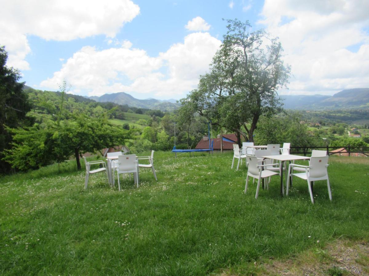 El Corral Del Carteru - Casa Rosales Сasa de vacaciones Infiesto