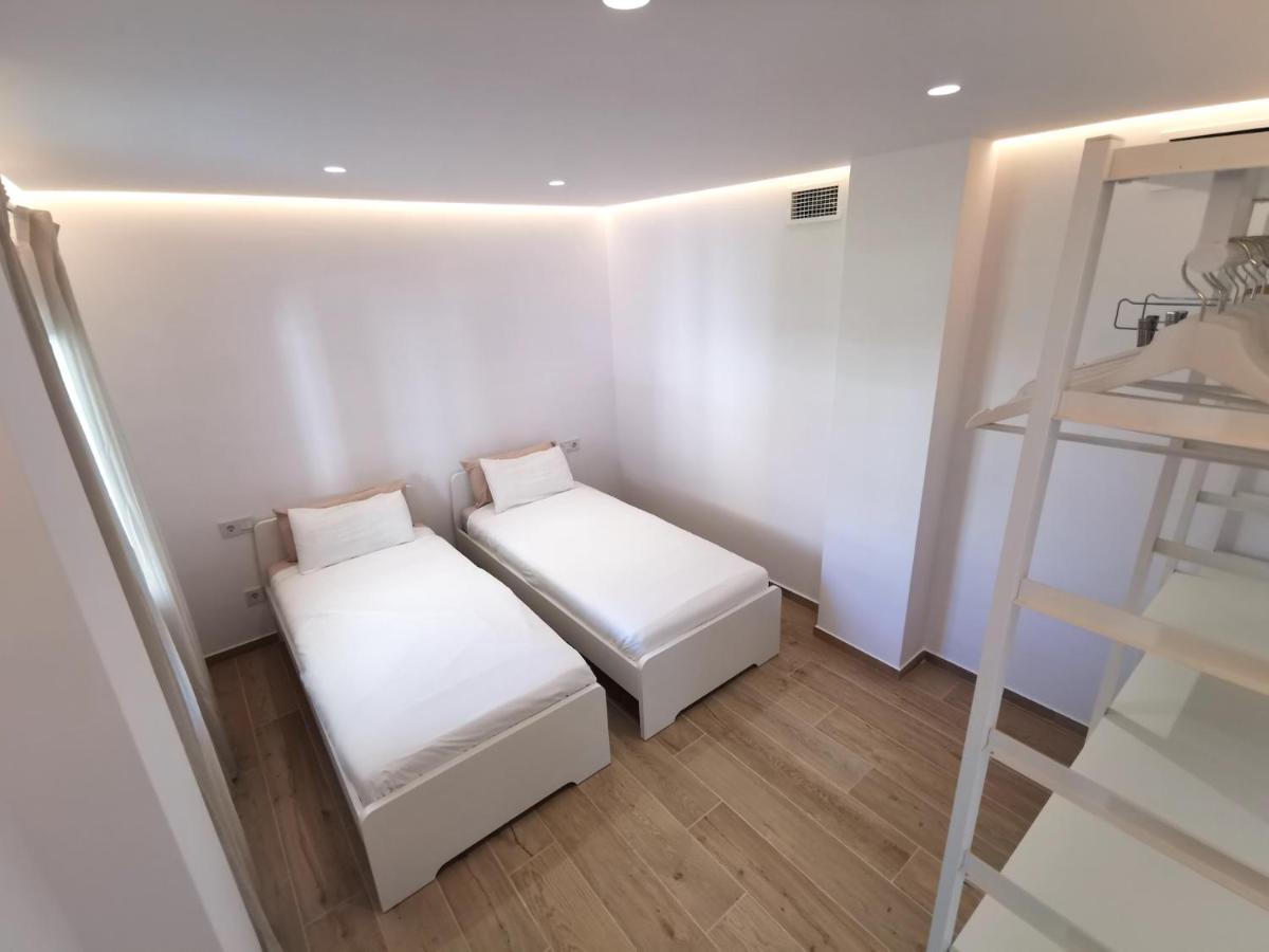 Bright 2 Bedroom Golden Mile Next To Rdr225 Marbella