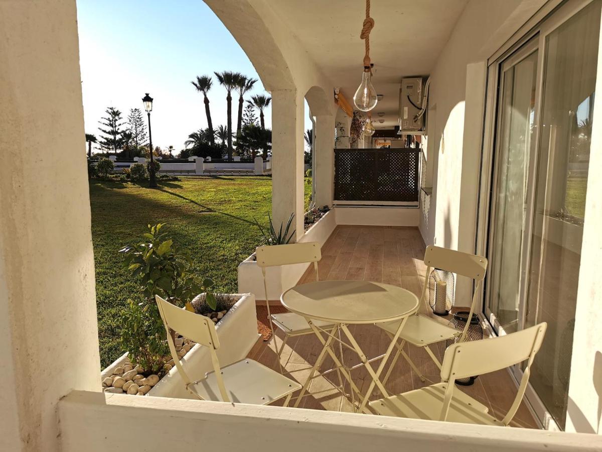 Bright 2 Bedroom Golden Mile Next To Rdr225 Apartamento