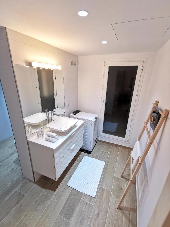 Bright 2 Bedroom Golden Mile Next To Rdr225 * Marbella