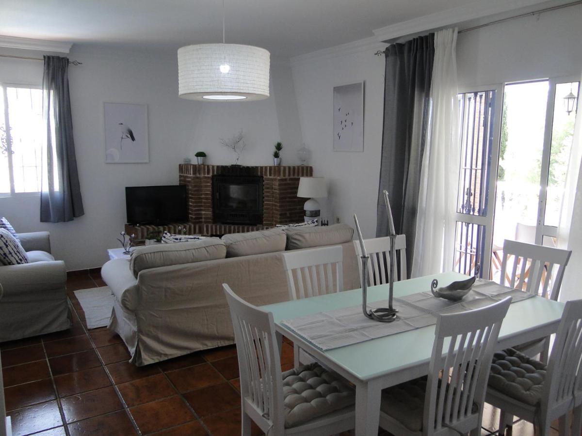El Valle De Arantxa Villa *
