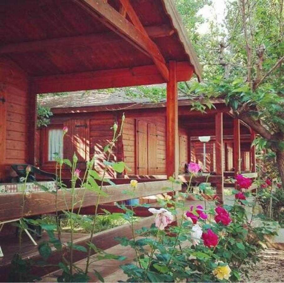 Camping Bungalow&camping Fuente De Regrustan *