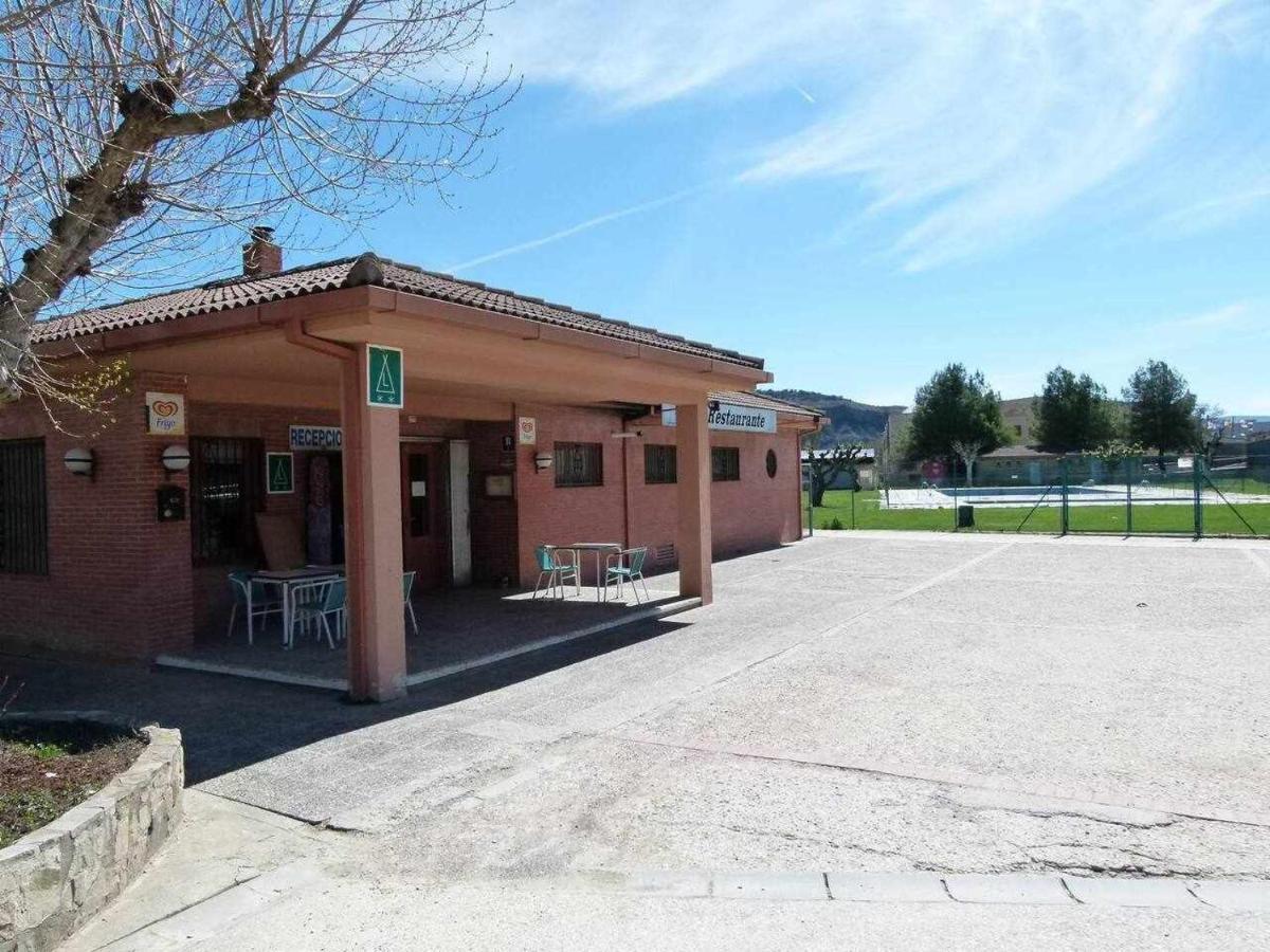 Bungalow&camping Fuente De Regrustan * Graus