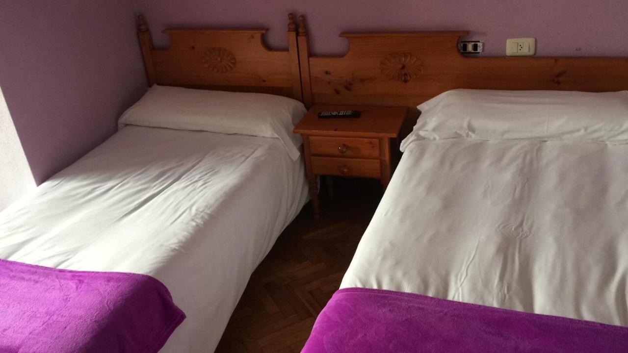 Telmo Hostal Tui