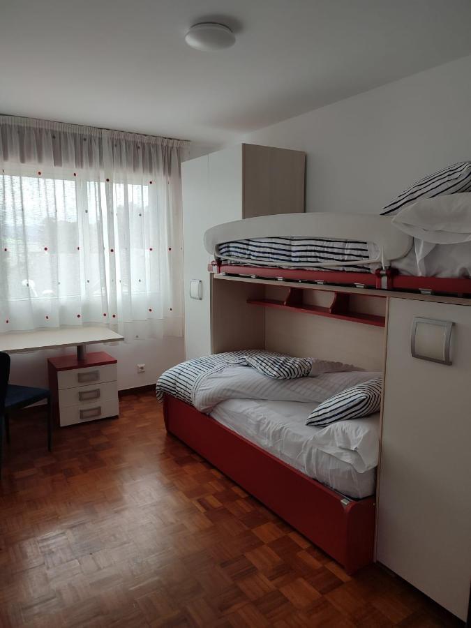 Fogar Deza * Vilagarcía de Arousa