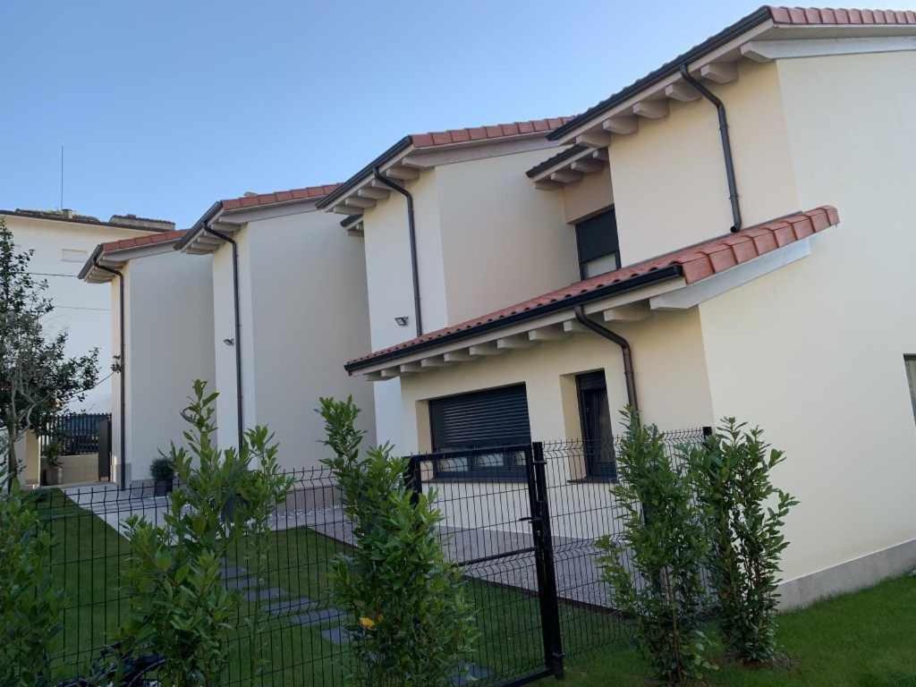 Adosadoduplex Marea Baja 3 Zona Playa Ideal Familias Parejas Y Amigos Llanes