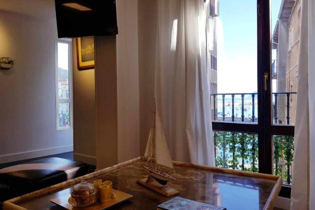 Coqueto Apartamento Con Vistas Al Mar Y Puerto De Apartamento Castro Urdiales
