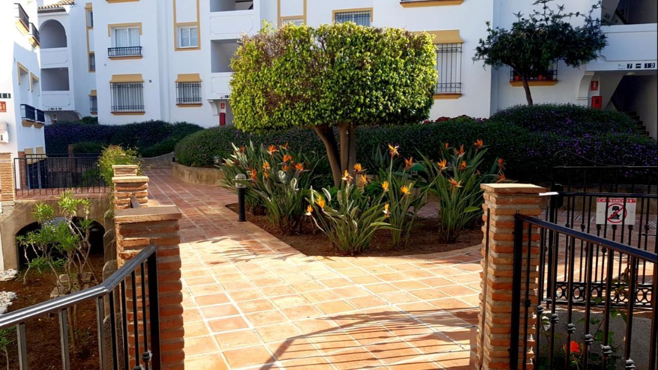 Rancho B 10 Apartment