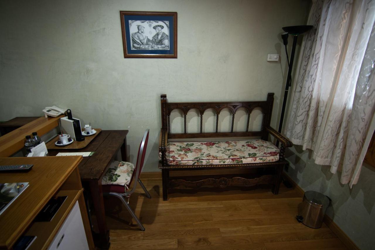 Hospedium Rural Abadia De Yuste Hotel 5*