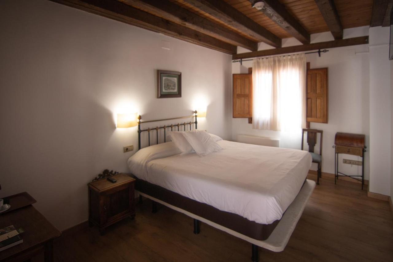 Hospedium Rural Abadia De Yuste 5*