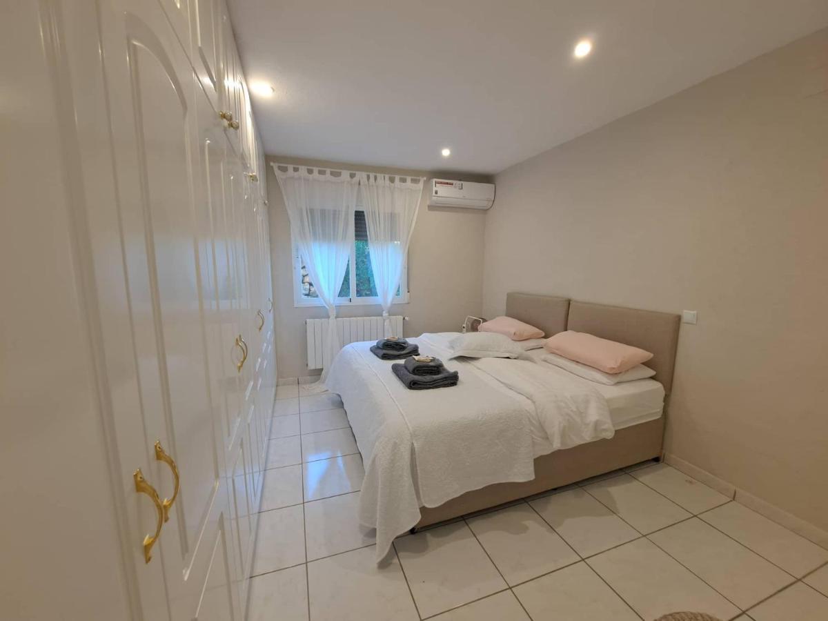 Sueno Grande Guest house Lliber
