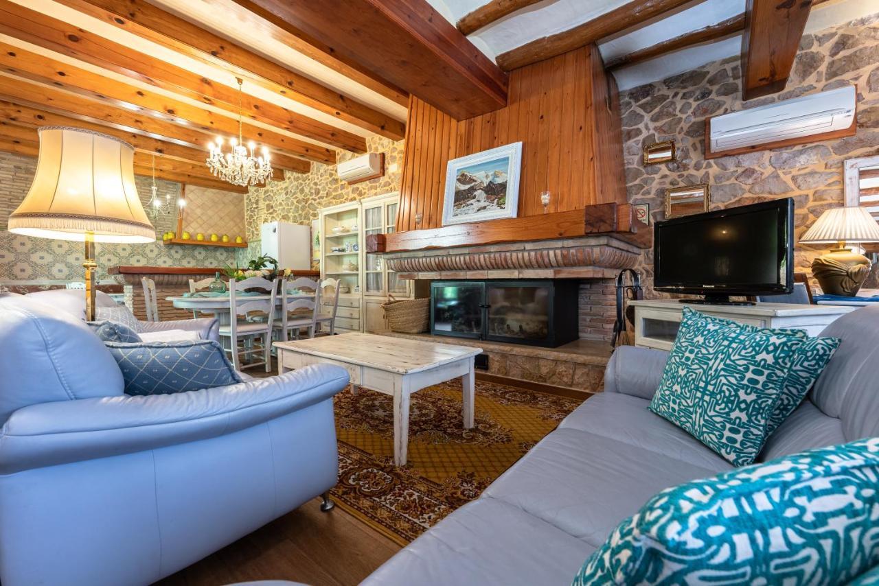 Holiday home Hauzify I Palauet Del Remei El Perello (Catalonia)