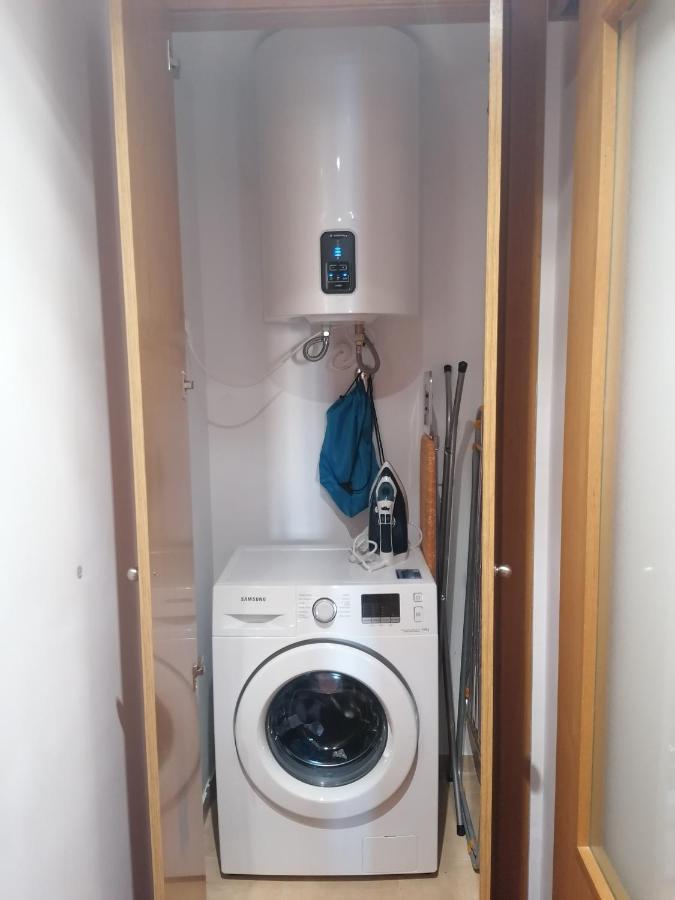 Comfortable With Airco - Isaola *