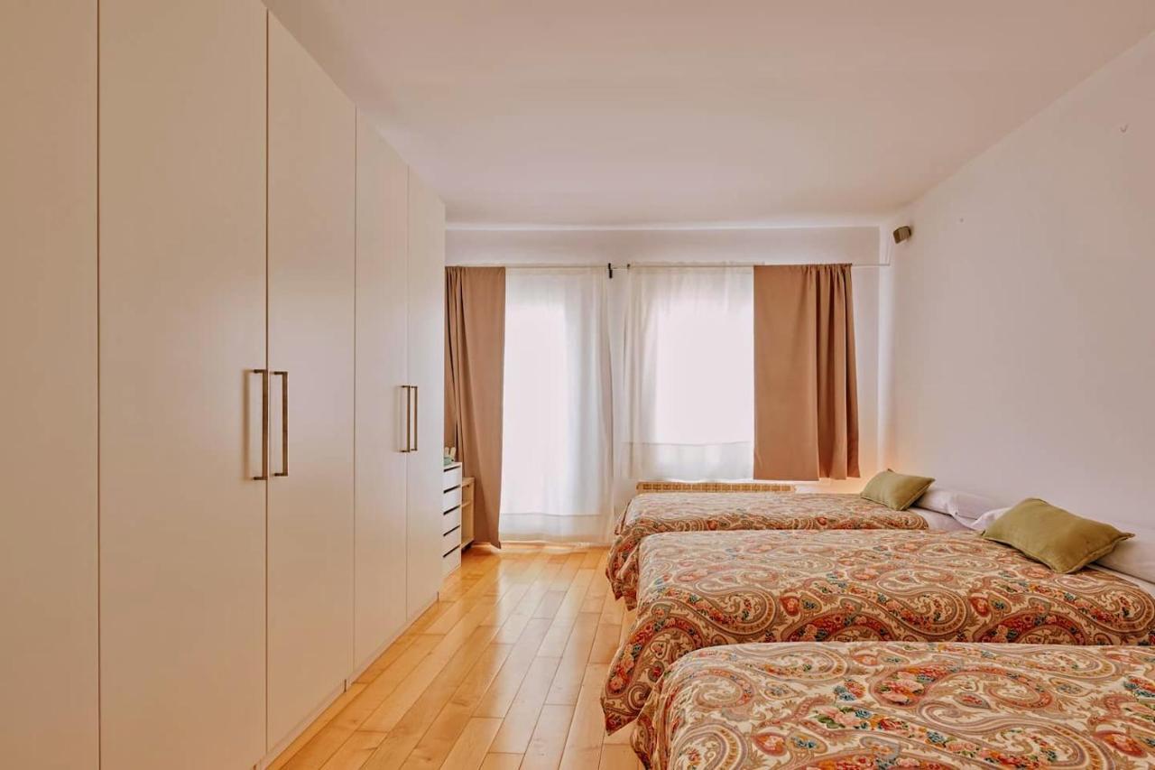 Casa De Pueblo Junto Barcelona Centro Holiday home