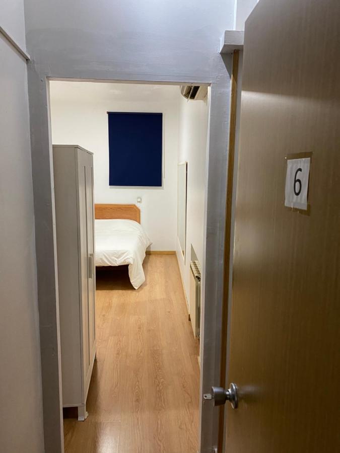 Guest house Perfect In The Center Of Madrid. Calle Fuencarral!! *