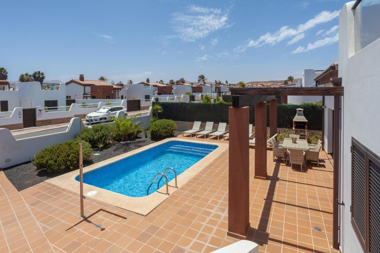 Zafiro 13 Golf Private Pool By Holidays Caleta De Fuste
