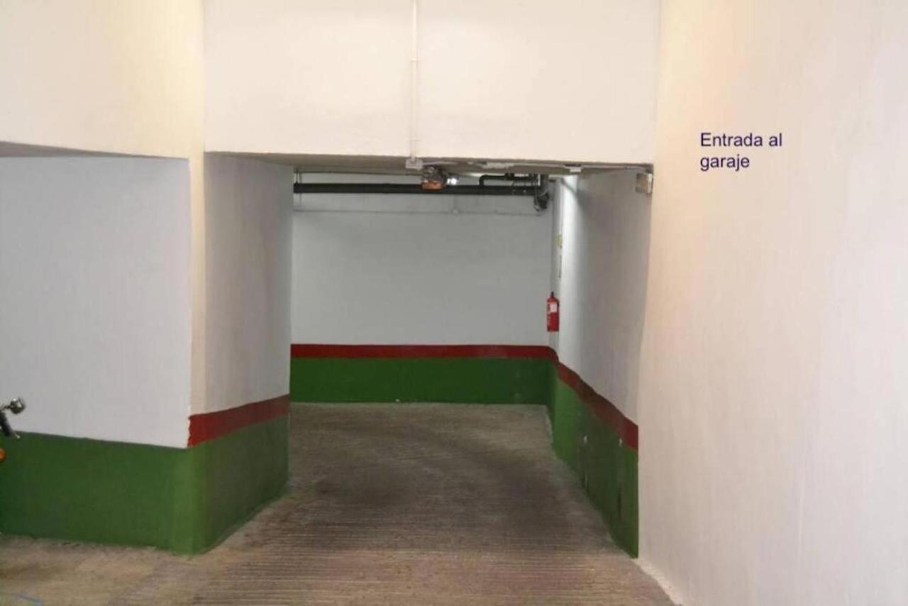 Palacio Caballeros. Parking/wifi Apartamento