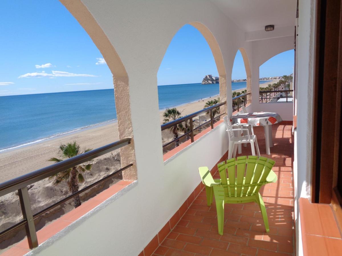 Benedicto Xiii: Beachfront With Parking & Modern Amenities Peniscola