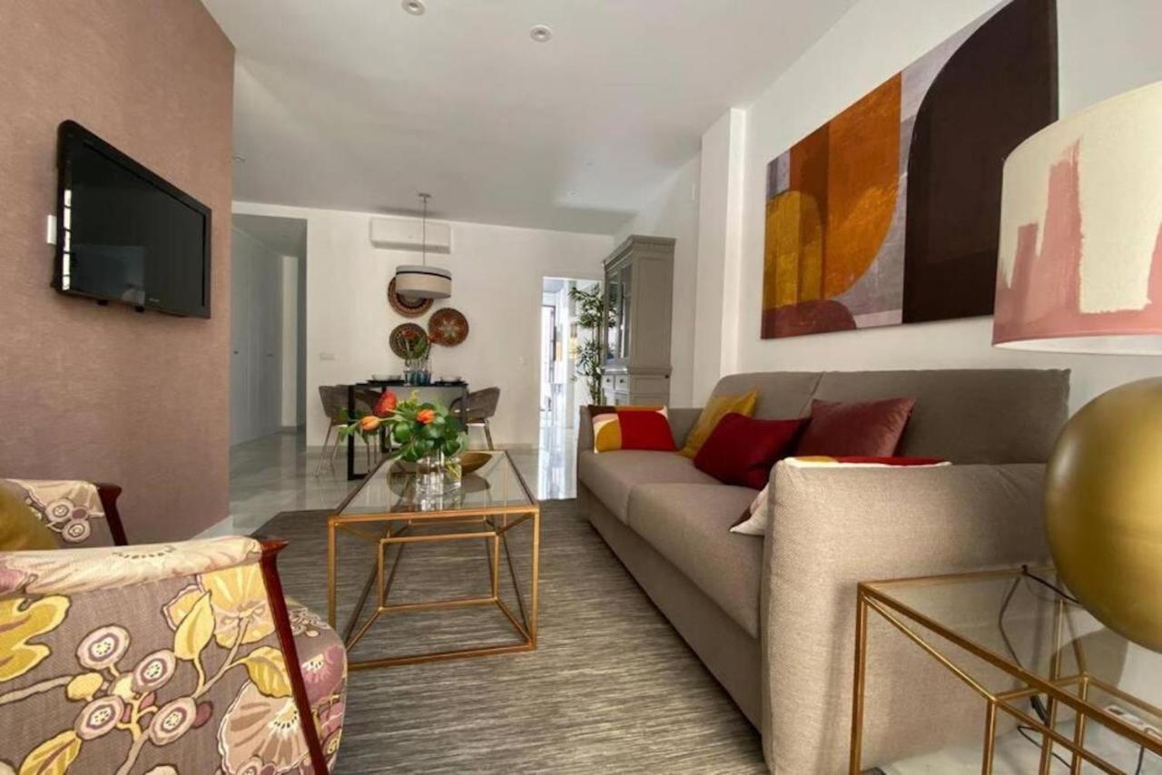Apartamento Palacio Caballeros. Parking/wifi
