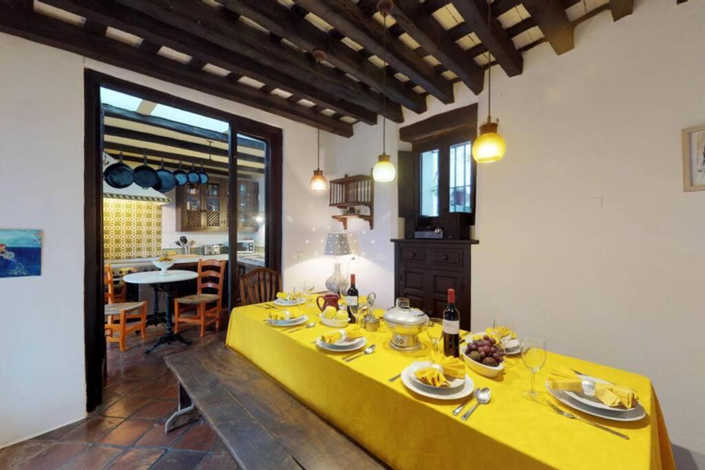 La Casa Del Piano - Beautiful 18th Century House With Courtyard & Pool Сasa de vacaciones Jimena De La Frontera