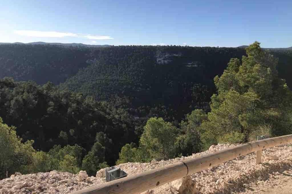 El Tranco Del Lobo Сasa de vacaciones Casas de Ves