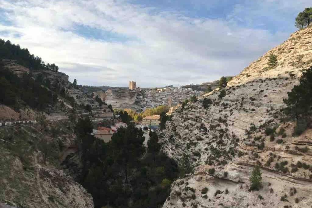 Сasa de vacaciones El Tranco Del Lobo Casas de Ves
