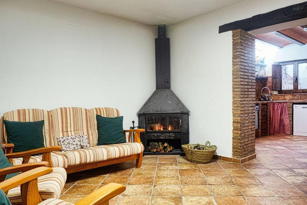 El Tranco Del Lobo Сasa de vacaciones Casas de Ves