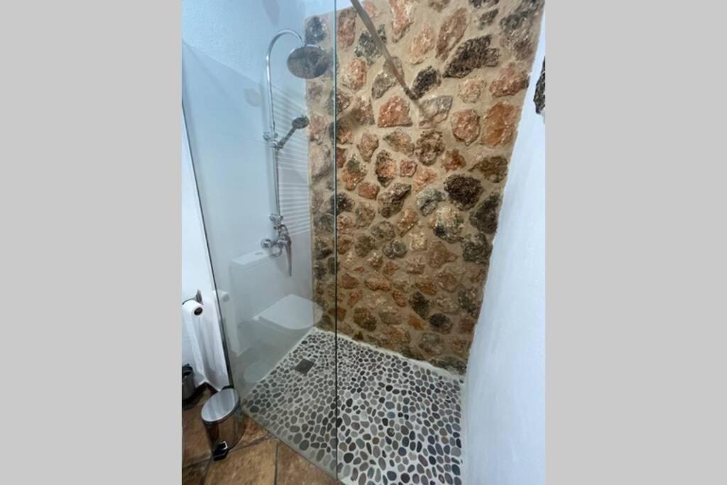 El Tranco Del Lobo Сasa de vacaciones Casas de Ves