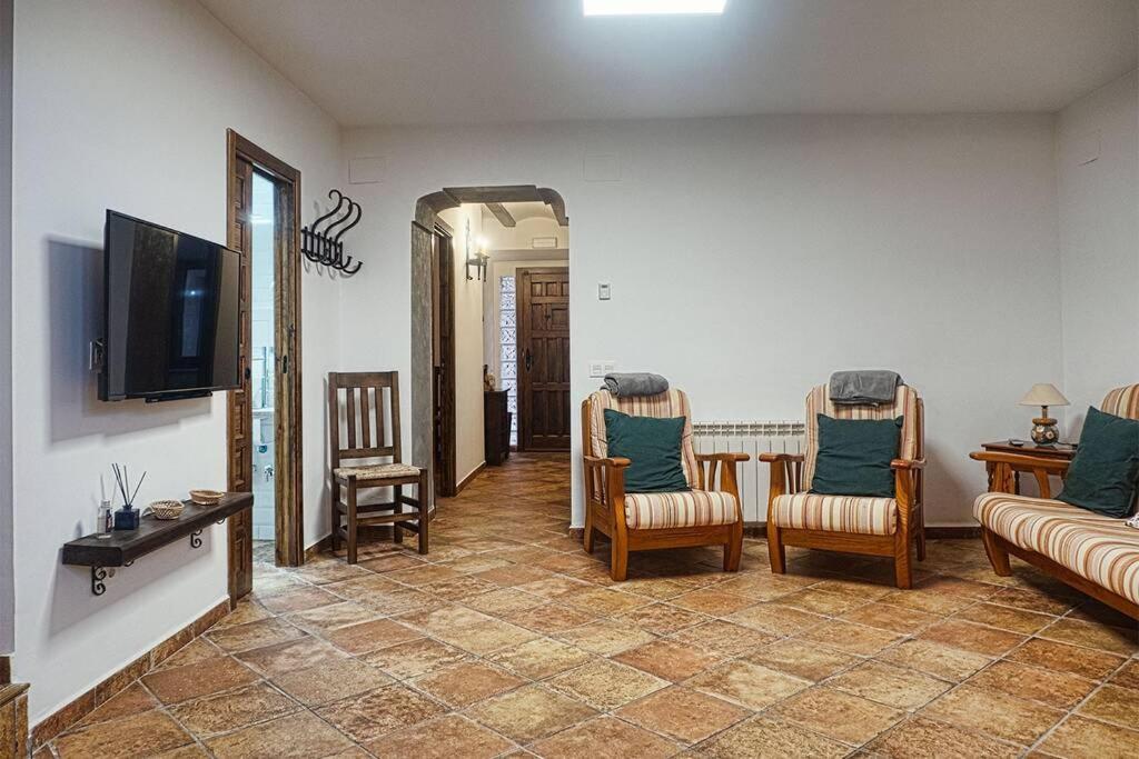 El Tranco Del Lobo Сasa de vacaciones Casas de Ves