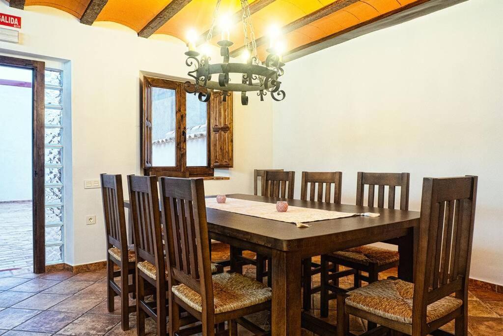 Сasa de vacaciones El Tranco Del Lobo Casas de Ves