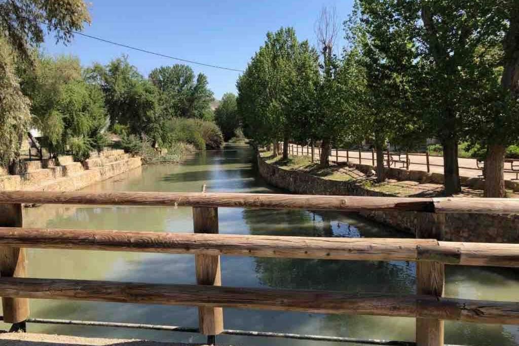 El Tranco Del Lobo Сasa de vacaciones Casas de Ves