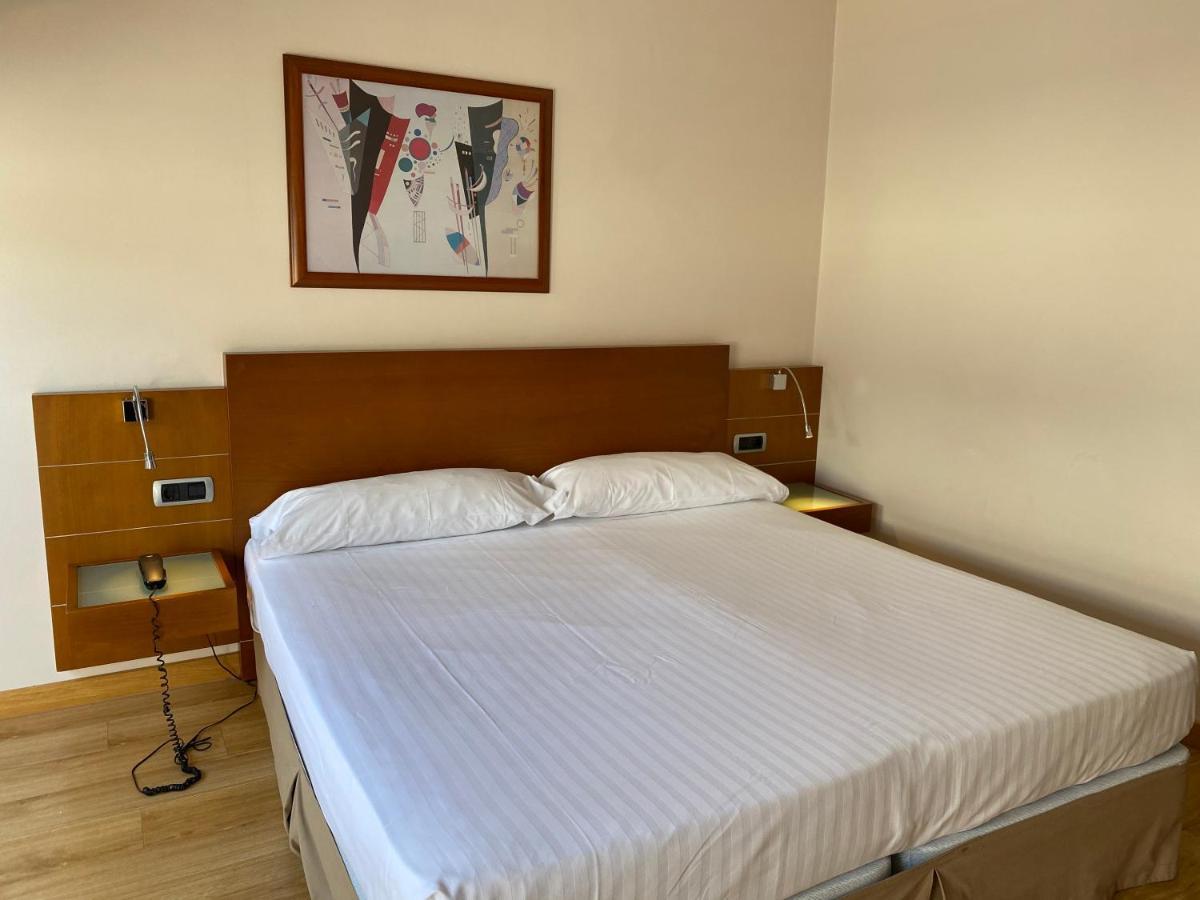Hotel Duerming Longoria Plaza