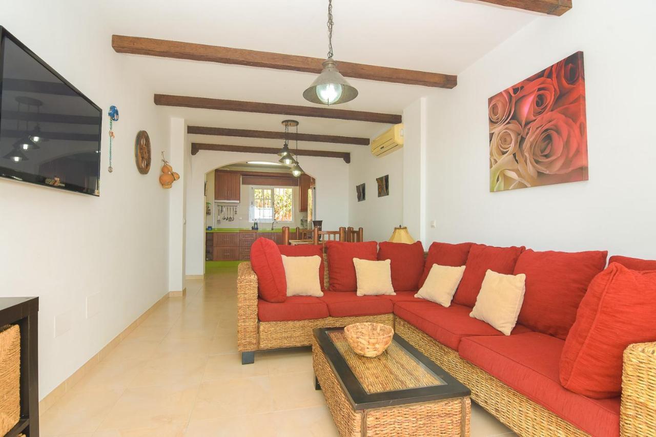 Privada Con Increibles Vistas Al Mar Torrox