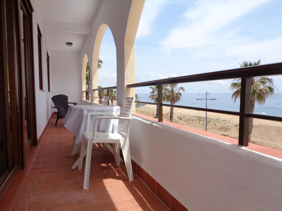 Apartamento En Primera Línea De Playa, Ada Benedicto Xiii, *