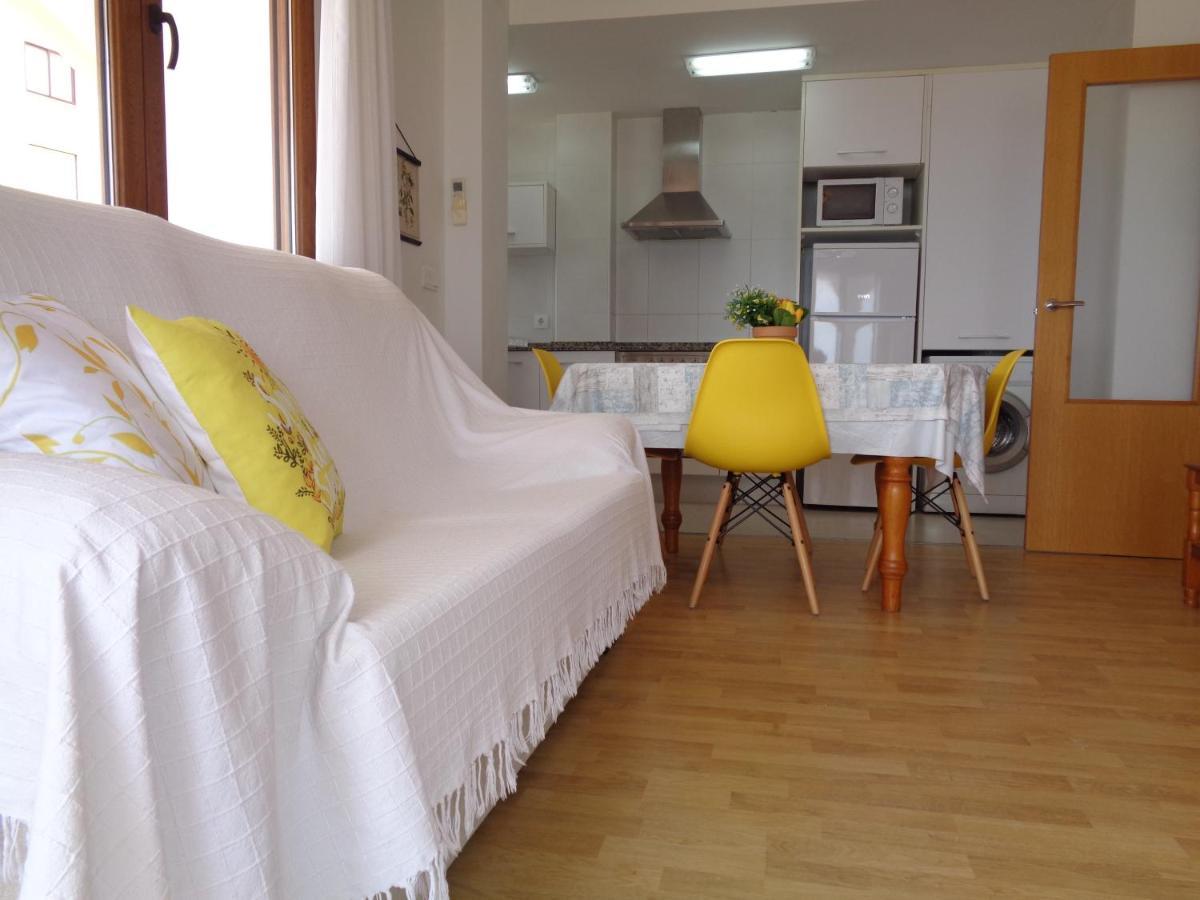 Benedicto Xiii: Beachfront With Parking & Modern Amenities Peniscola