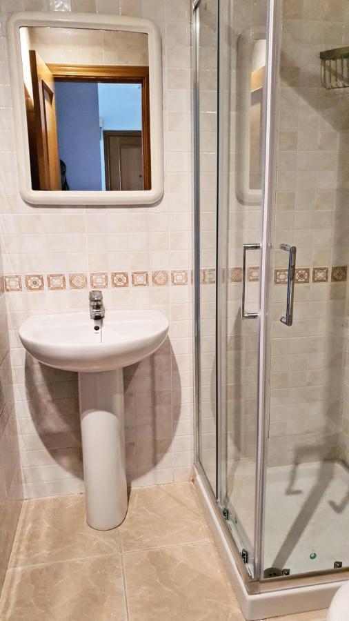 Apartamento Salinas - Solo Alquiler Familias *