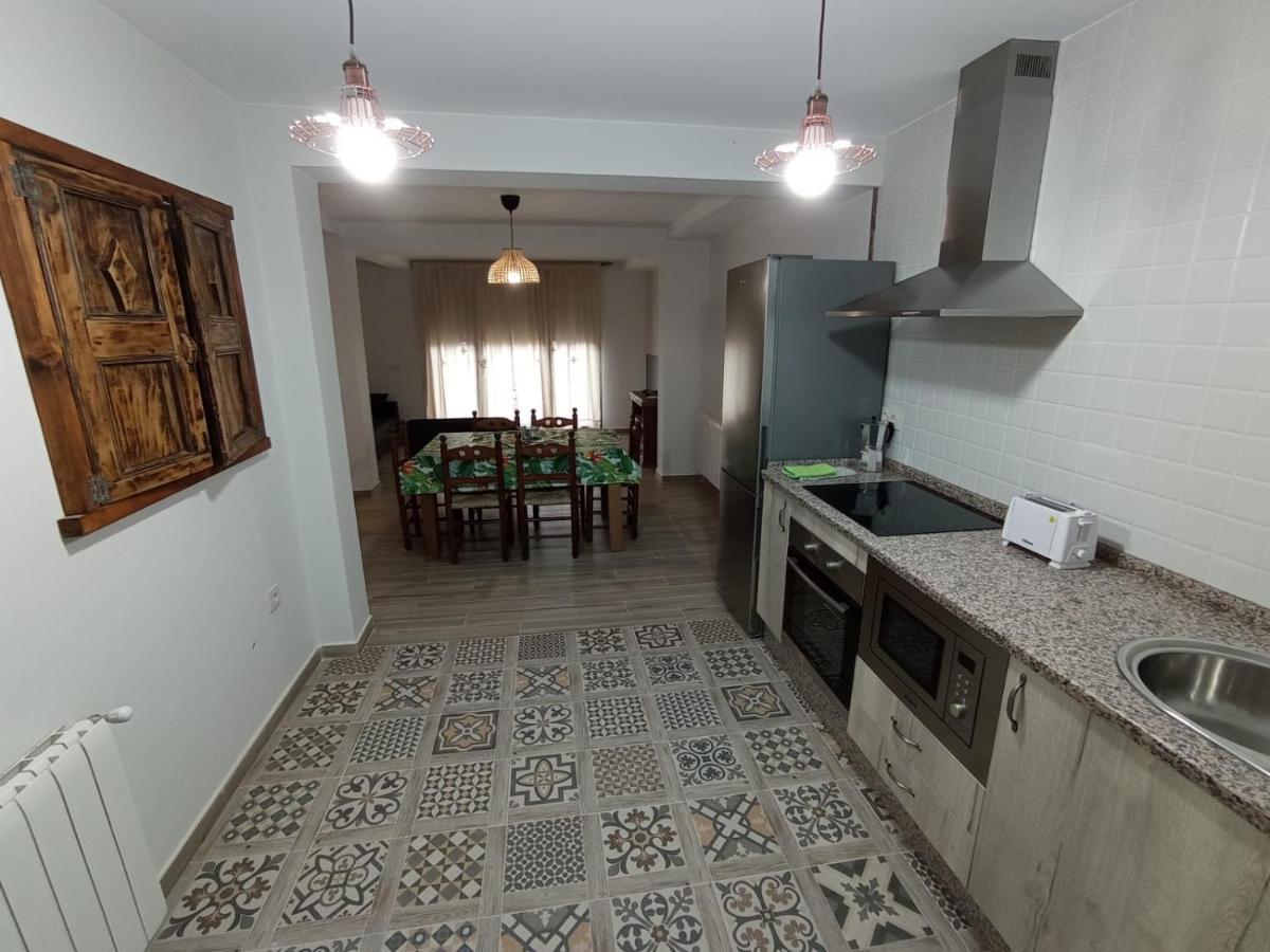 Rurales Hurdes Altas - La Antigua Guarderia Apartment *
