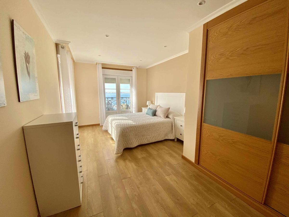 Holiday home Chalet Pareado Con Jardin En 1ª Linea De Mar