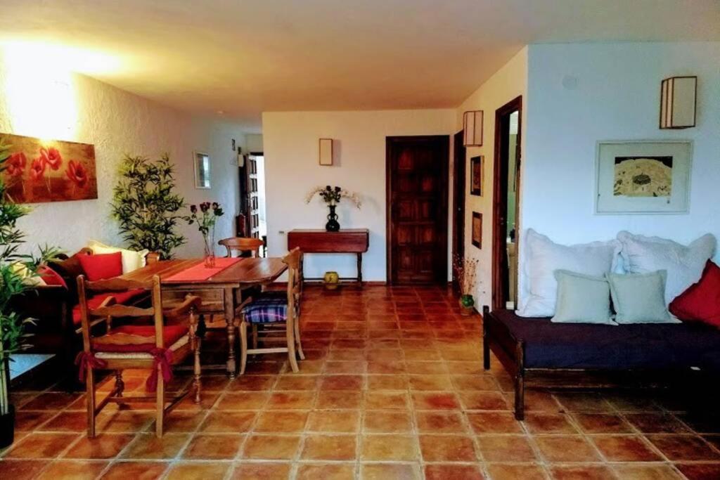 Beachfront Apt! Ac - Pool - Parking Altea