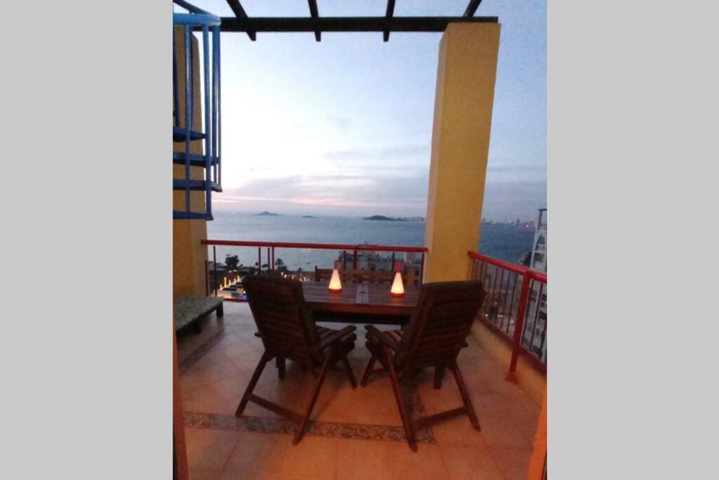 Apartamento Precioso ático Con Solárium Y Vistas Fantásticas *
