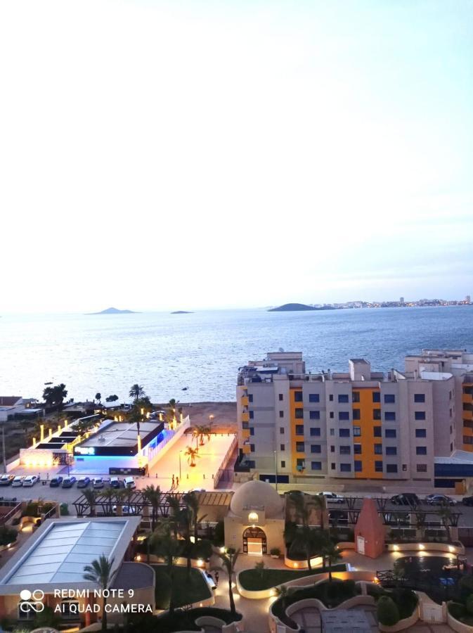 Precioso ático Con Solárium Y Vistas Fantásticas Playa Honda (Murcia)