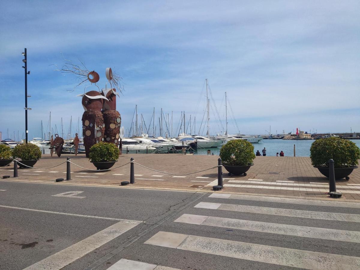 Apartamento Primera Línia De Mar, Zona Tranquila Cambrils