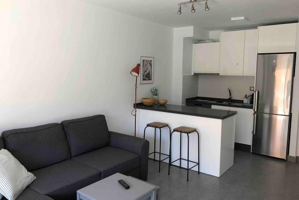 Apartment La Dorada, Sea Side