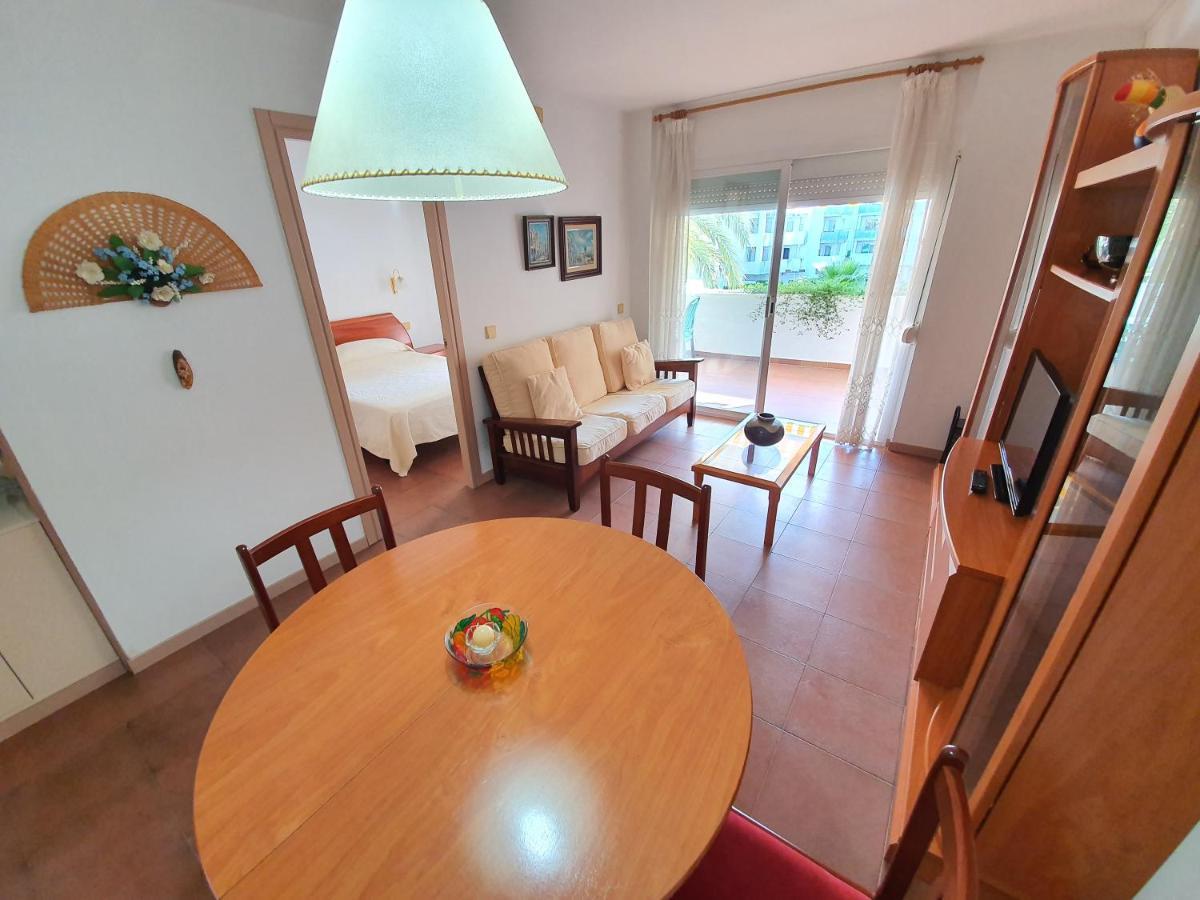 Royal Marine Deluxe Apartment *
