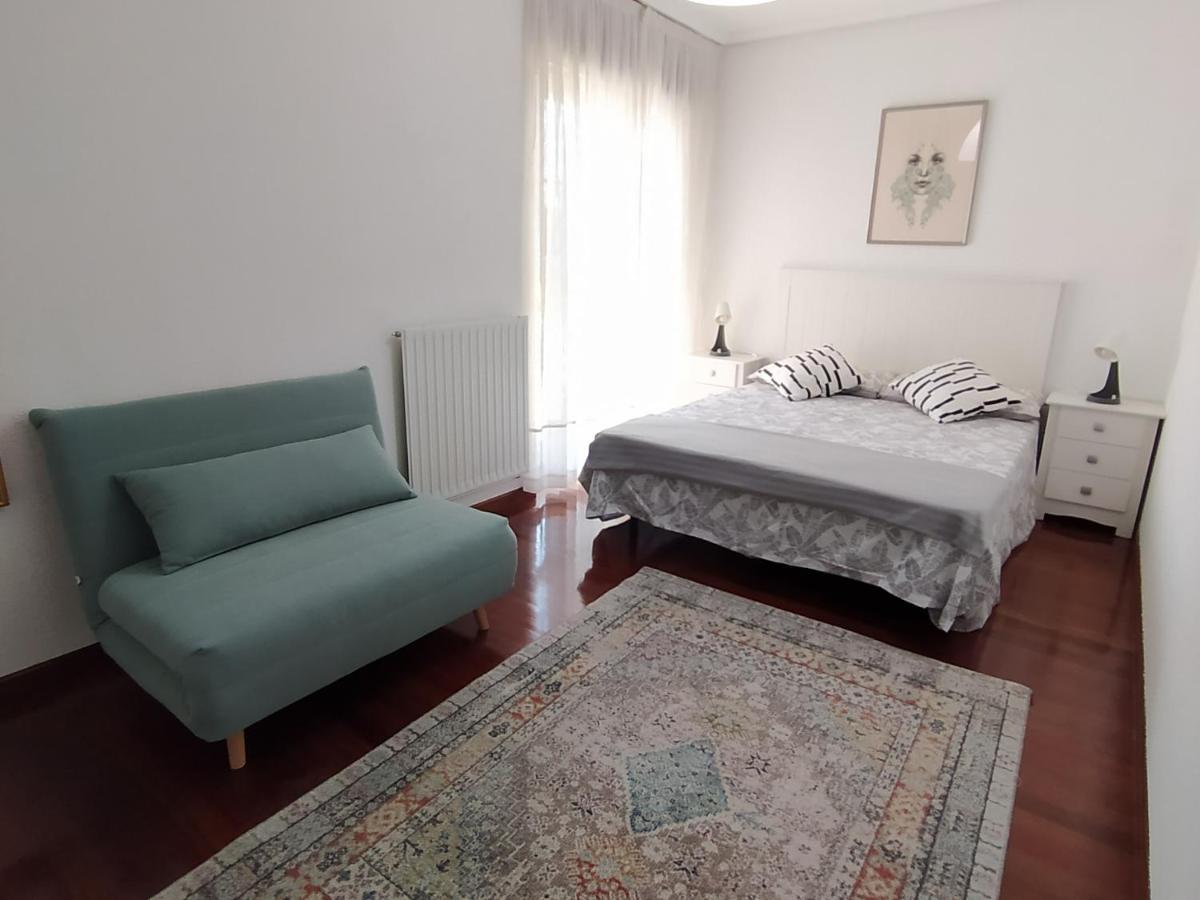 Apartamento Duplex De 130m2 Al Lado De Playas De Cuchia *