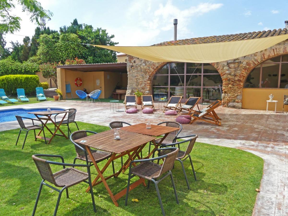 Masia Ca La Caputxeta * Castellón de Ampurias
