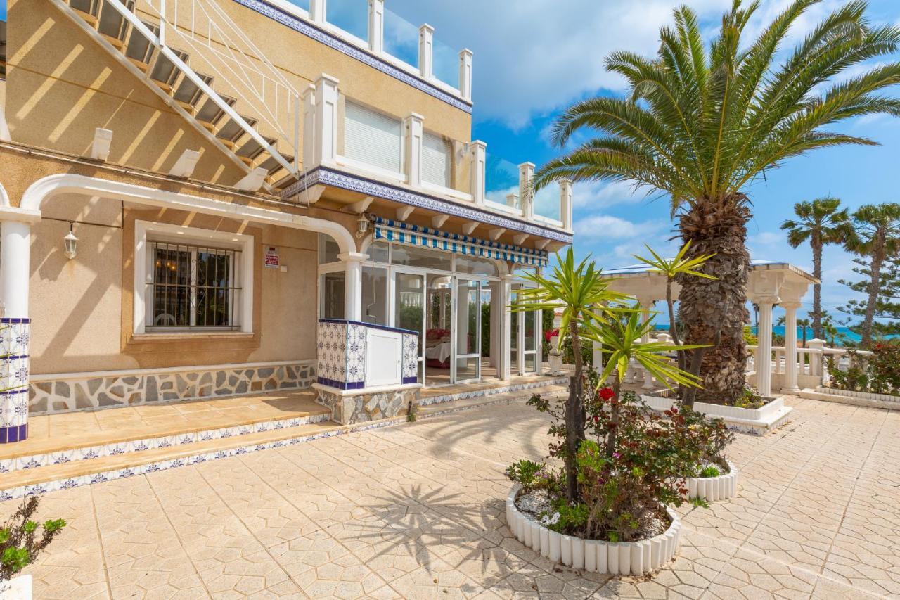 Fidalsa Grand Mediterranean Beachfront Villa